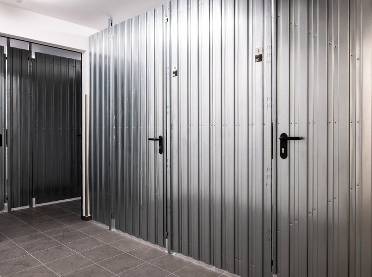 Lagerboxen aus Metall im Business Center „Herkner Straße“ in Weingarten